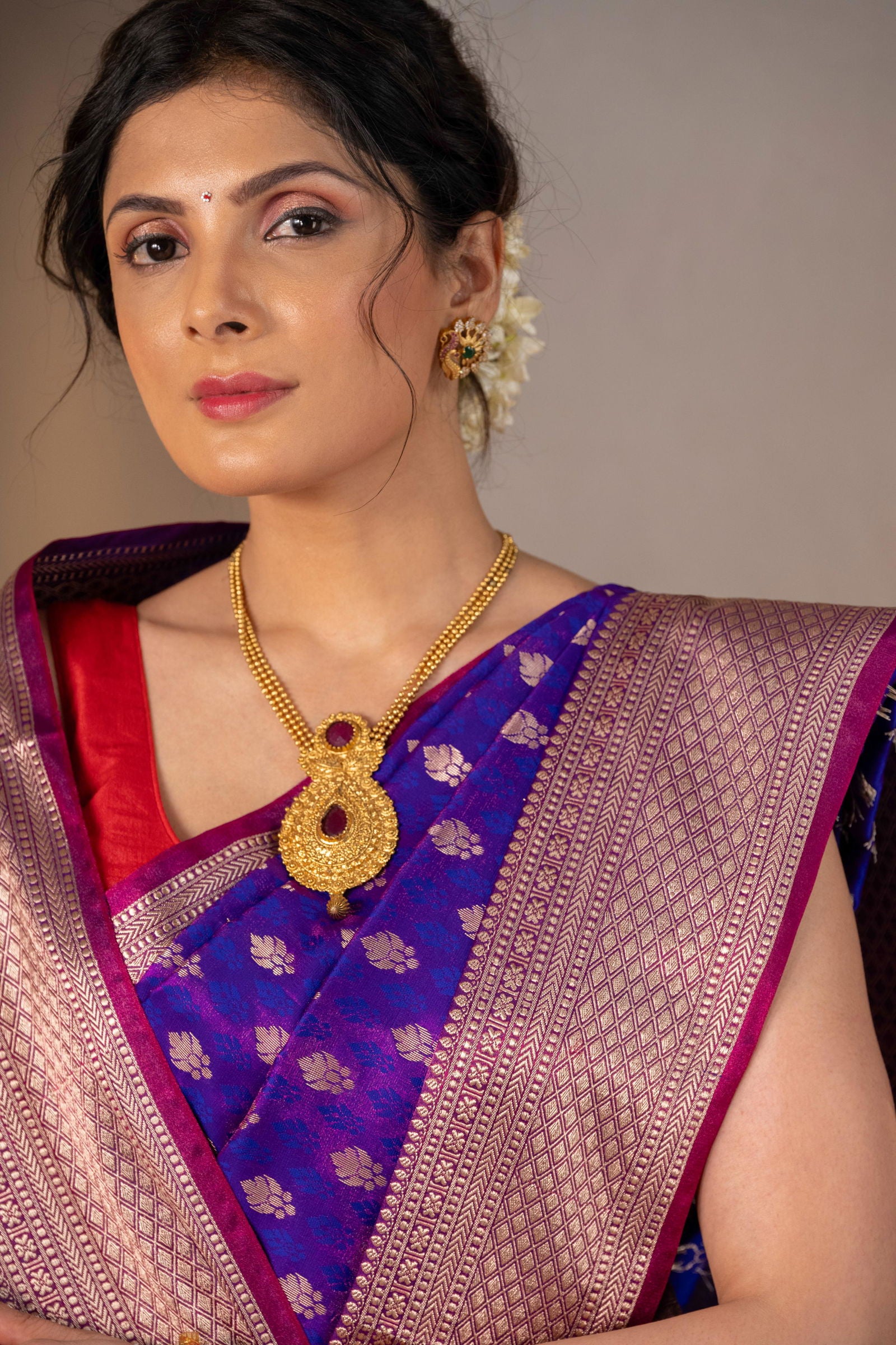 Vrinda Zari Buti Silk Saree - Keya Studio